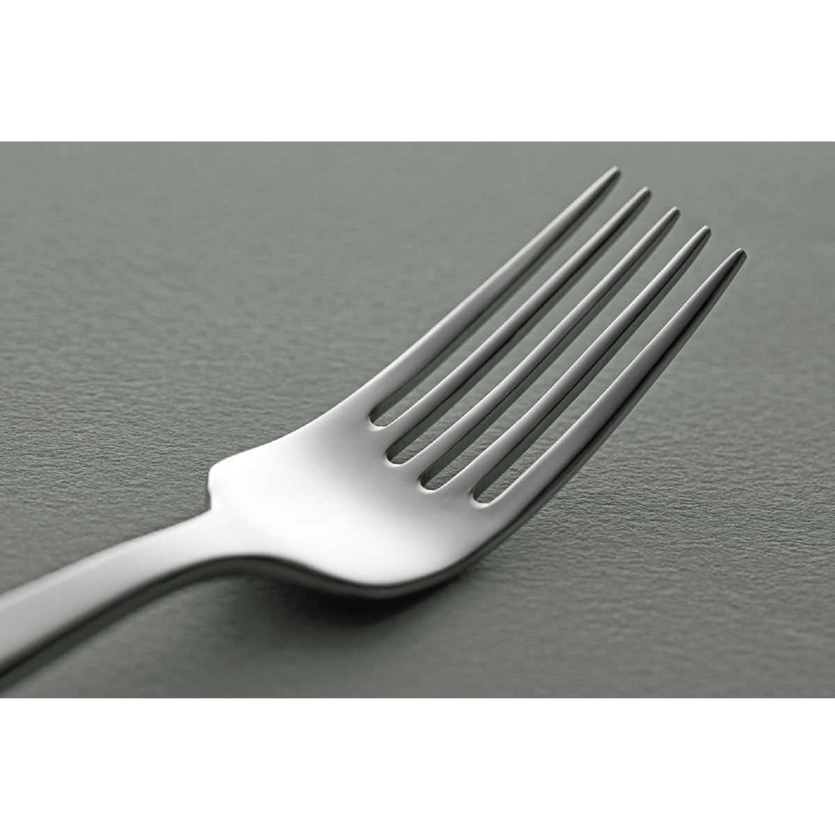 527630