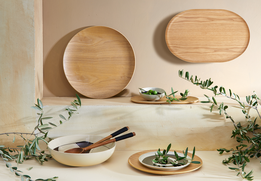 VI Wood-Holztabletts-rund-oval-variete_520ae614-a1f9-4e1f-a242-9c85a1112522.png