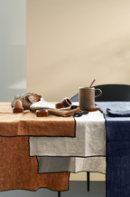 VI tablelinen-stonewashed_1b117521-706b-48ef-9ac3-bb2d175e3282.png